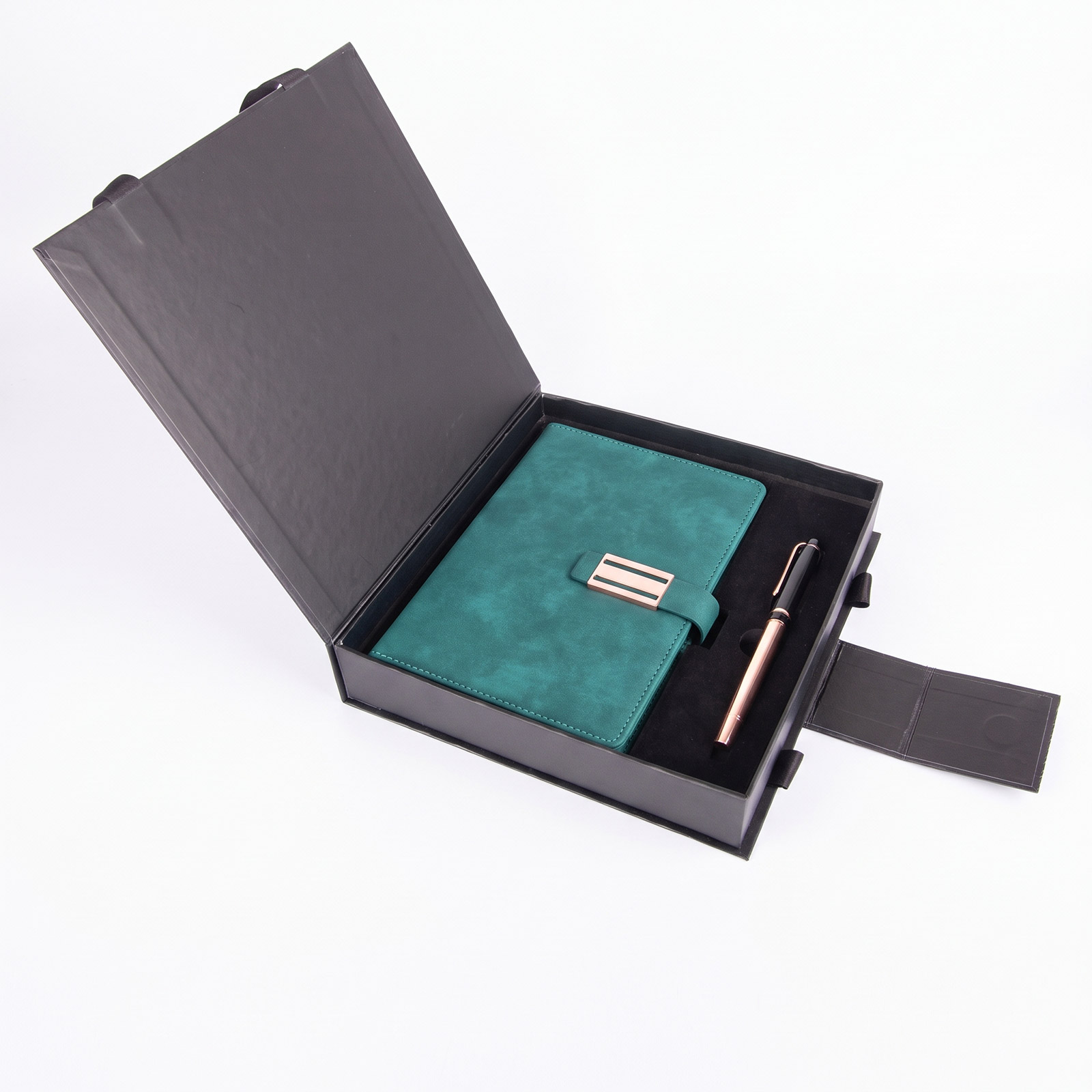 طقم هدايا كوناك أخضر