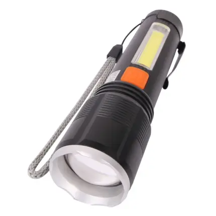 مصابيح يدوية